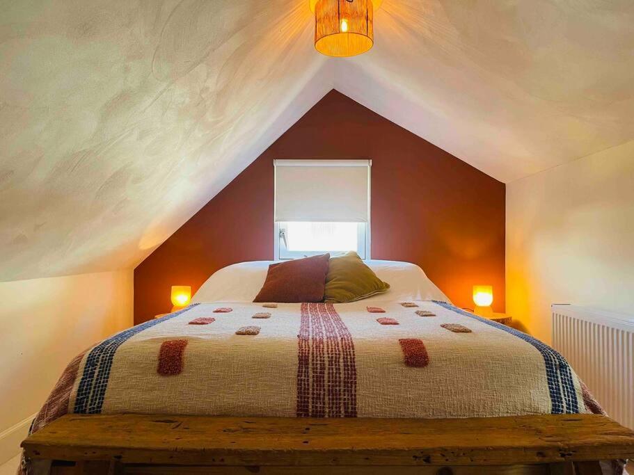 The Birdhouse, Tiny Home Close To The Beach Нордвейк Екстер'єр фото